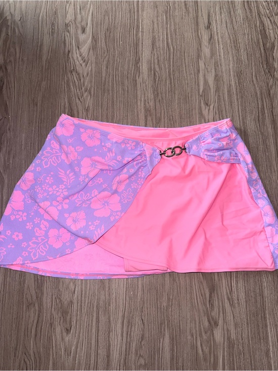 Other - Pink and Lavender Floral Chain Accent Skirt
